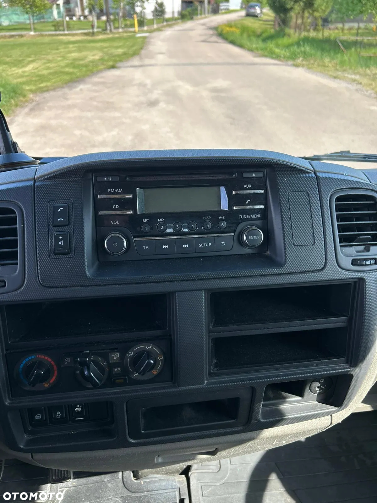 Nissan Cabstar NT400 - 14