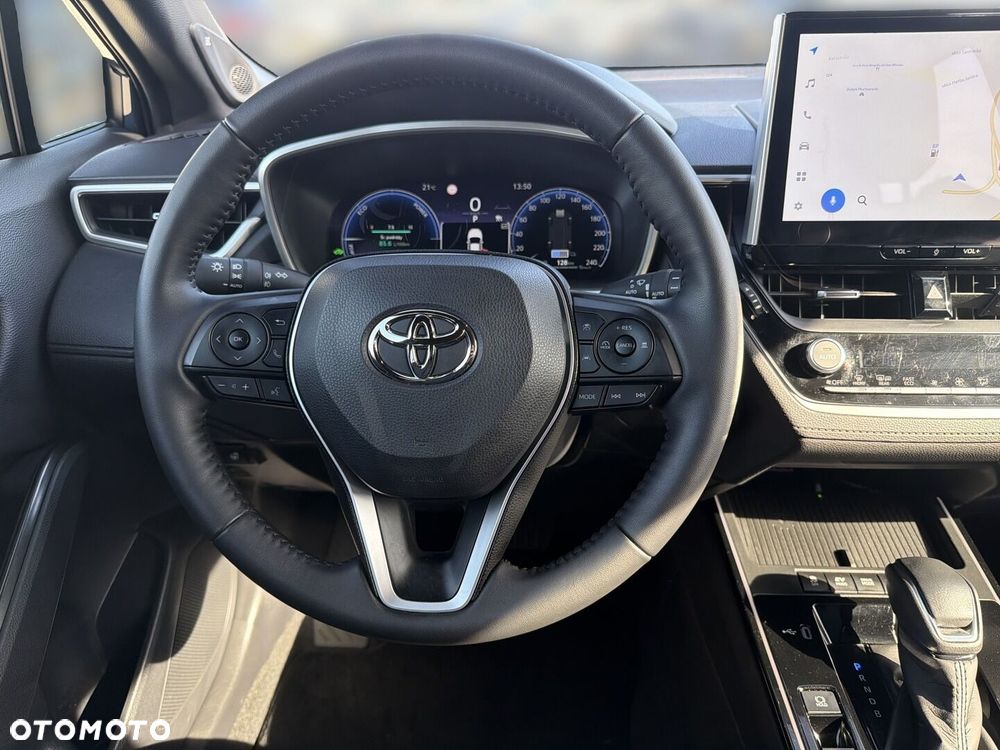 Toyota Corolla Cross - 11