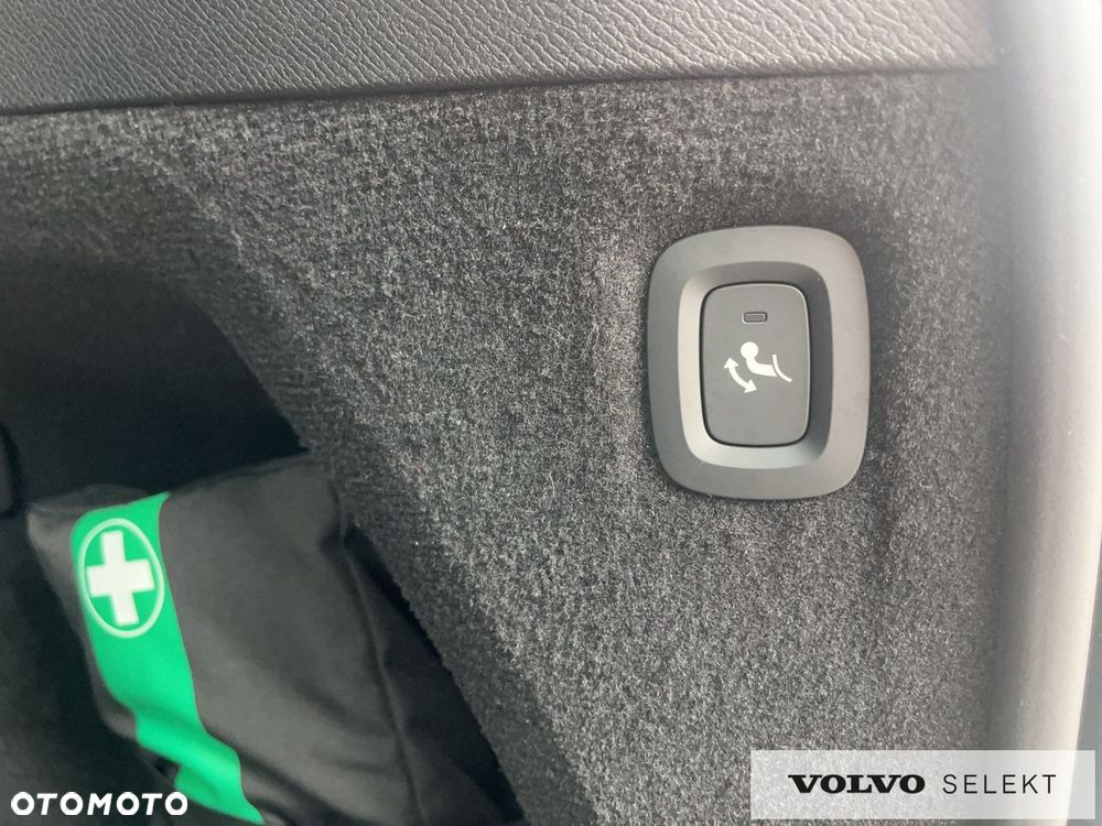 Volvo XC 90 - 23