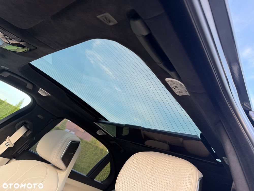 BMW Seria 7 740d xDrive - 34
