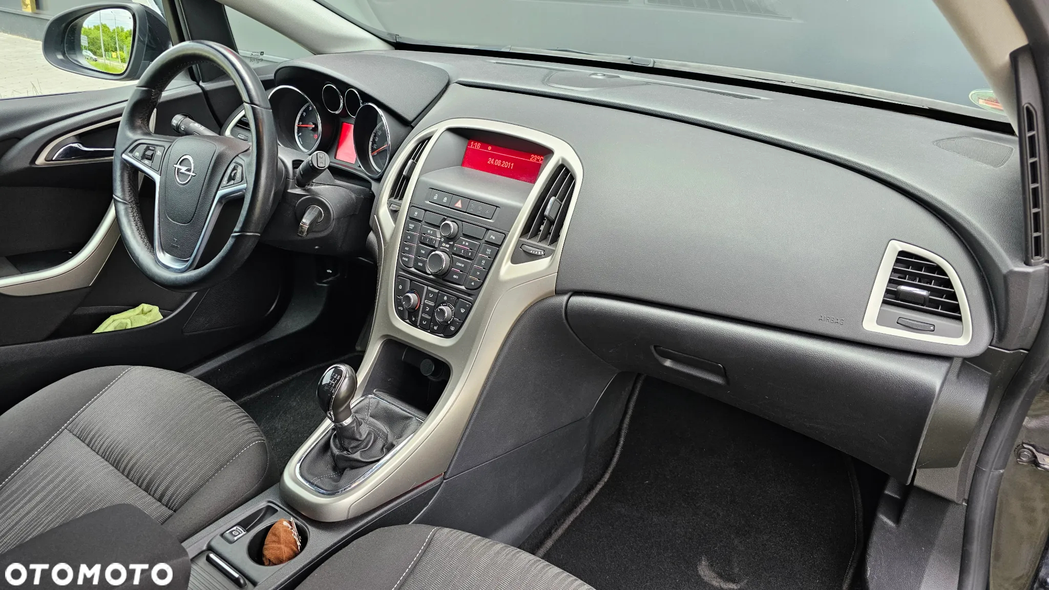 Opel Astra - 9