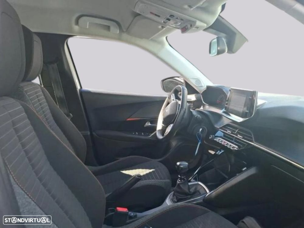 Peugeot 2008 - 5