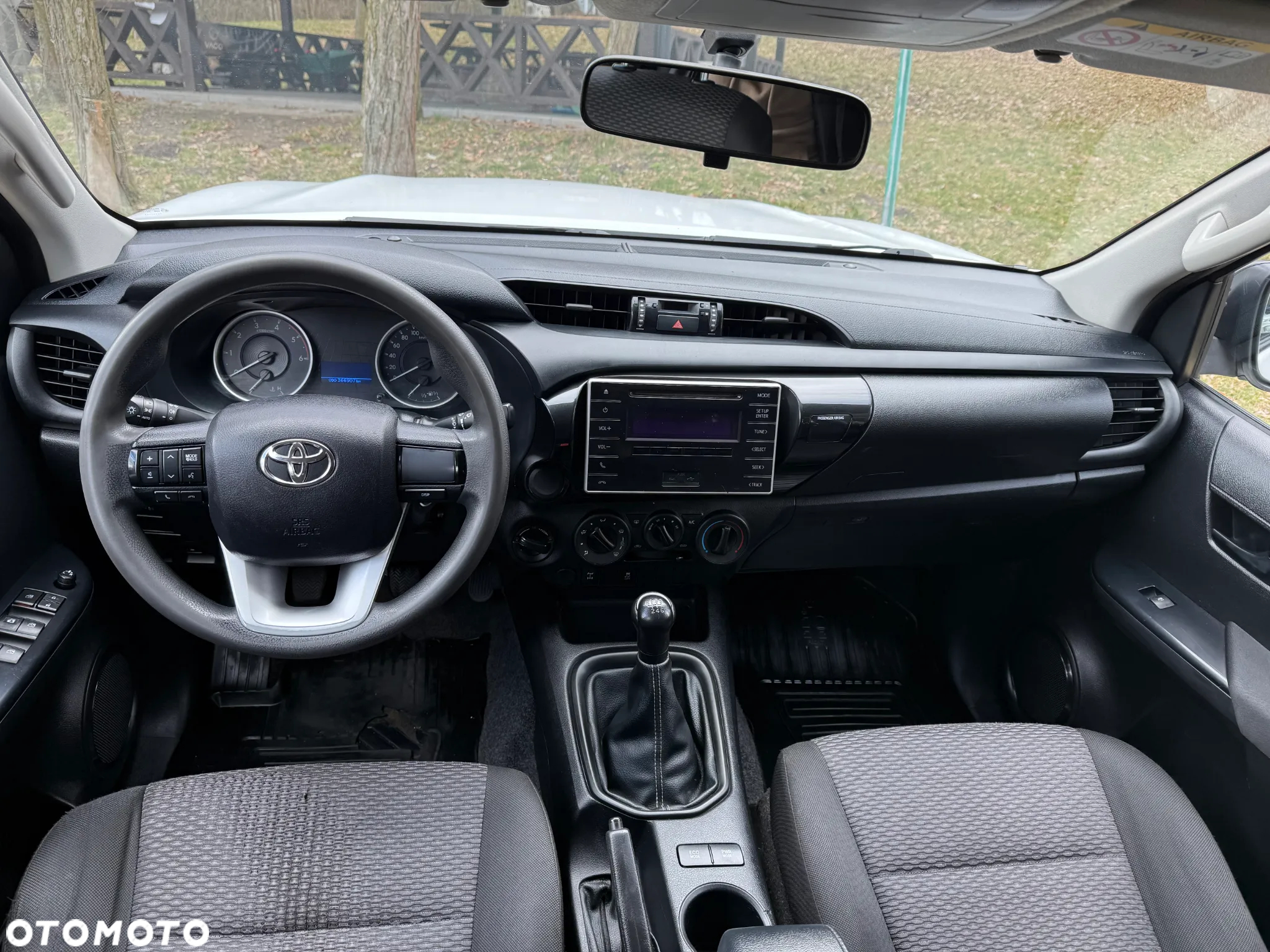 Toyota Hilux 2.4 D-4D Double Cab DLX 4x4