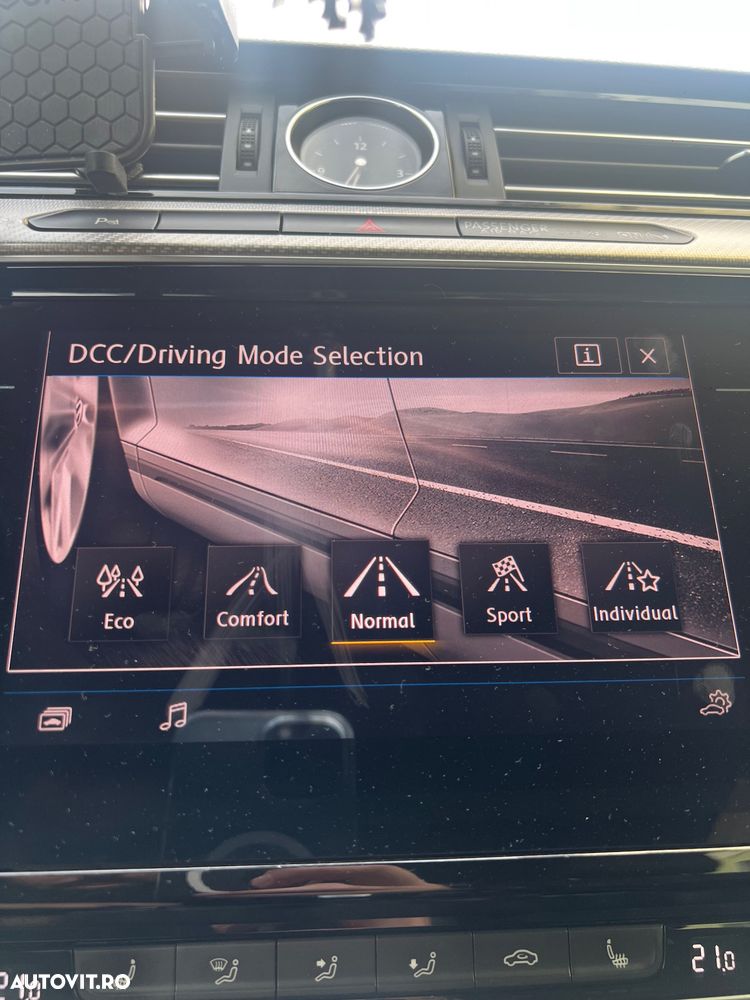 Volkswagen ARTEON 2.0 TDI DSG 4Motion R-Line - 11