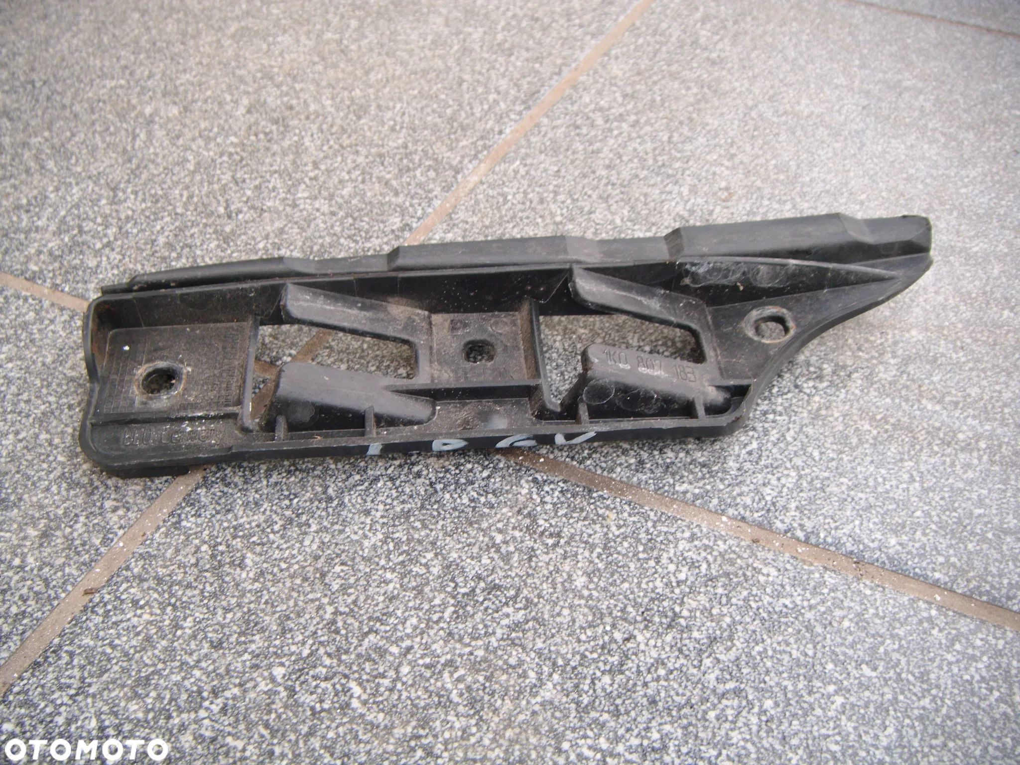 vw golf V ślizg zderzaka lewy przód 1k0807183 - 1