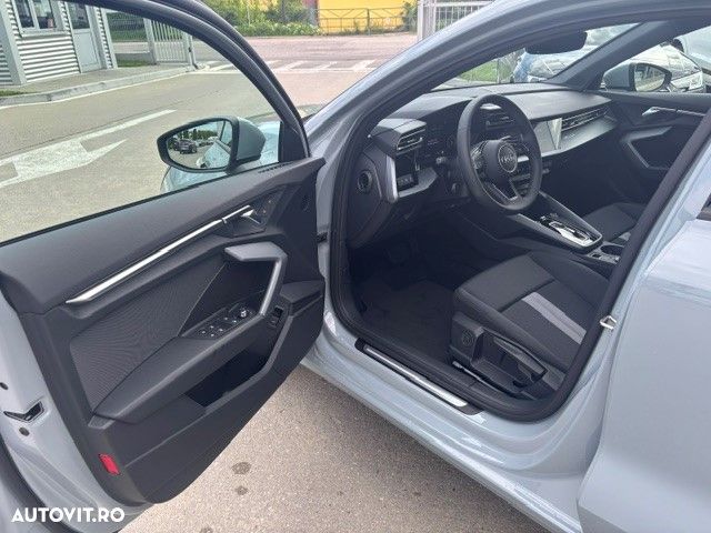Audi A3 35 TFSI S tronic MHEV Basic - 7