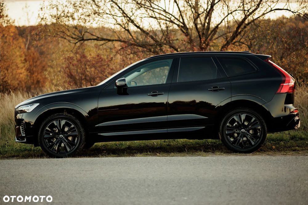 Volvo XC 60 B5 B AWD Plus Black Edition - 6