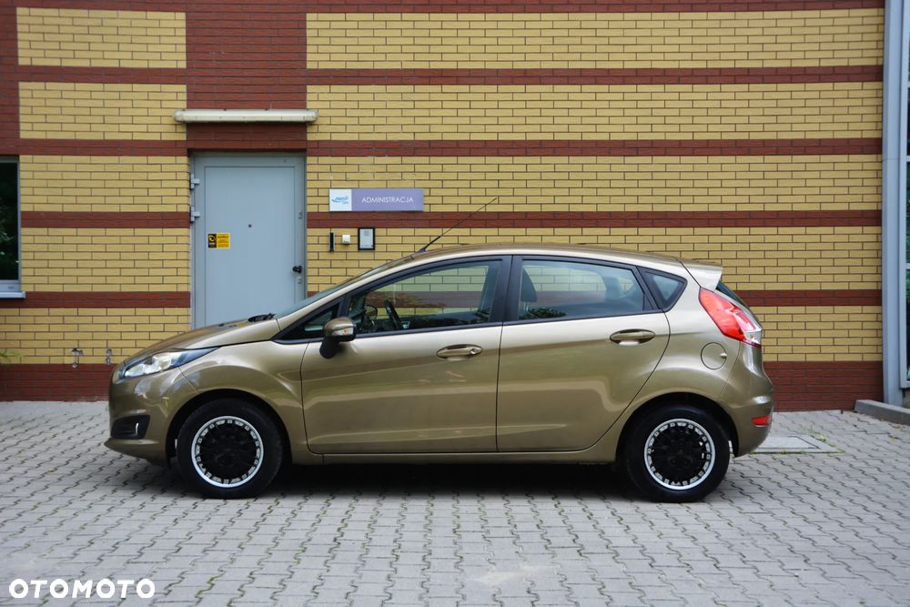Ford Fiesta 1.25 Celebration - 5