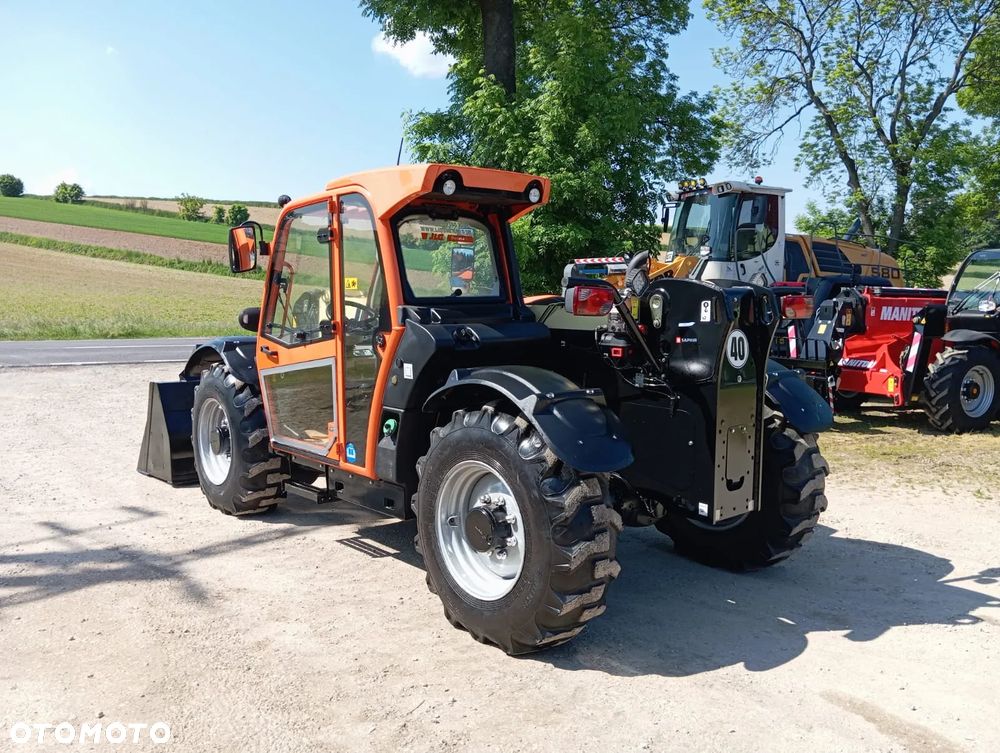 JLG Ładowarka teleskopowa JLG 3707 PS - 3