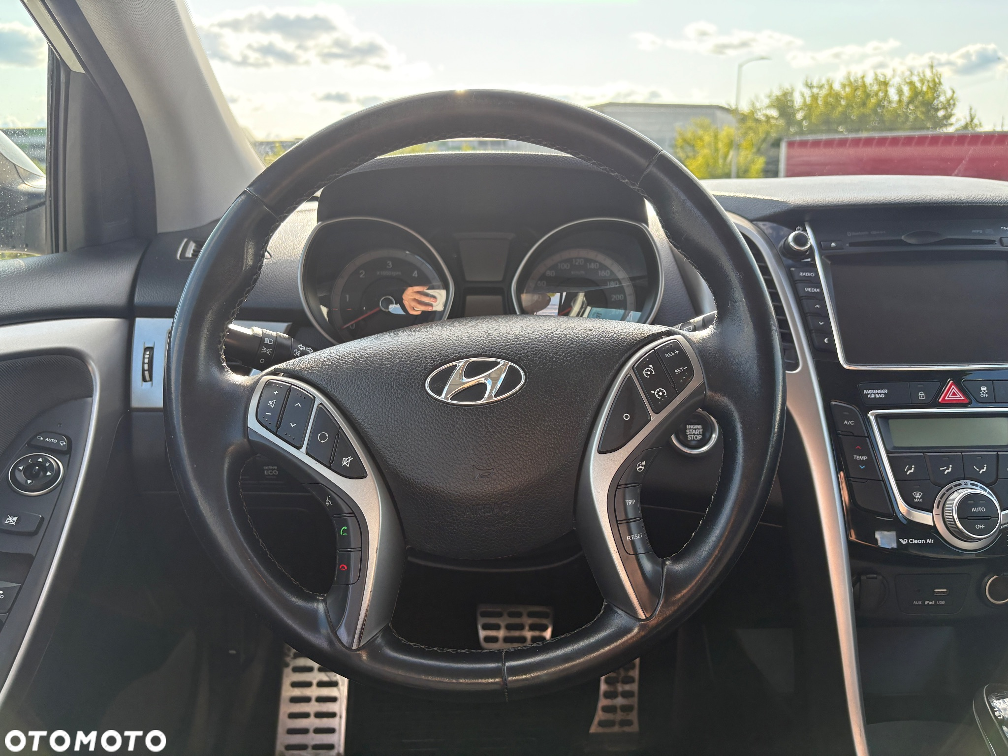 Hyundai i30 1.6 CRDi BlueDrive Premium DCT - 9