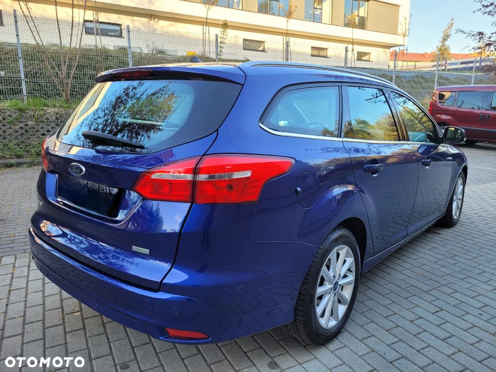 Ford Focus 1.0 EcoBoost STart-Stopp-System TITANIUM - 6
