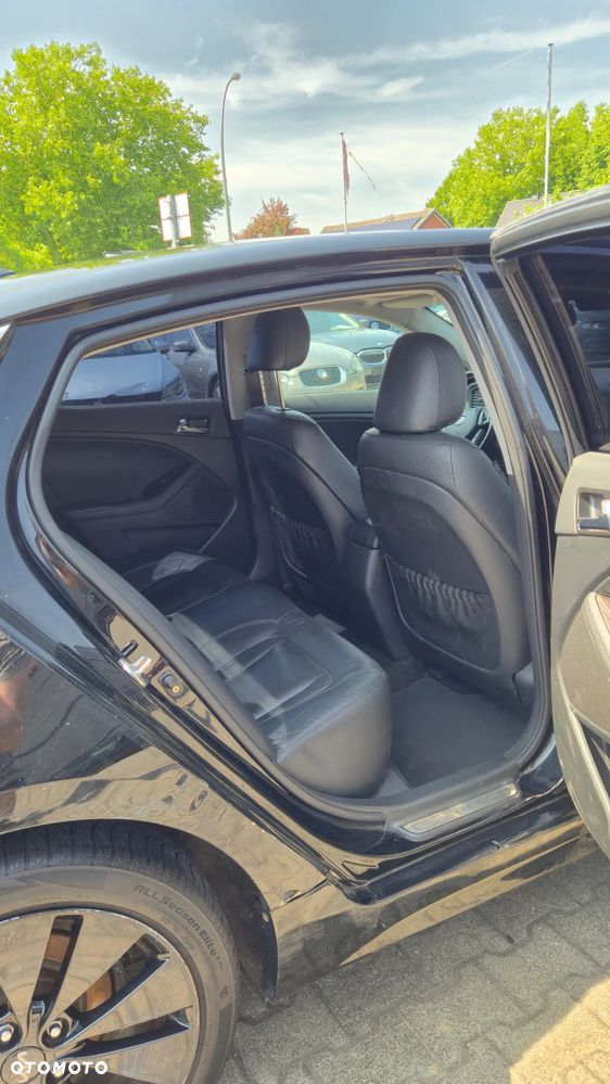 Kia Optima 1.7 CRDI Attract - 14