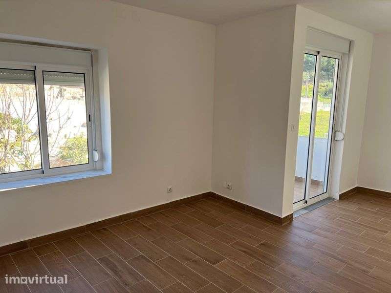 Andar moradia t2 duplex e t1 - Grande imagem: 4/5