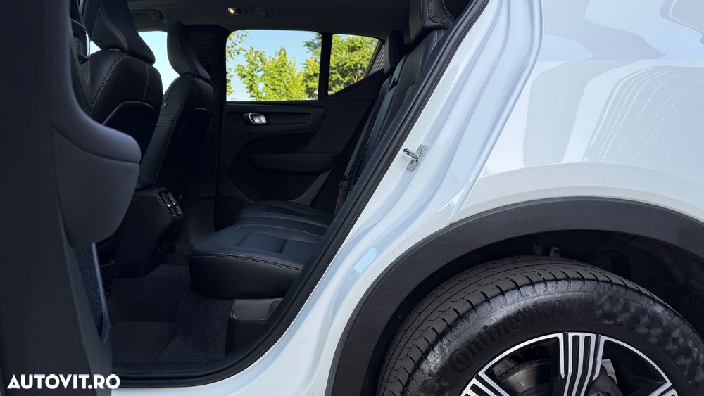 Volvo XC 40 D4 AWD Geartronic Inscription - 23