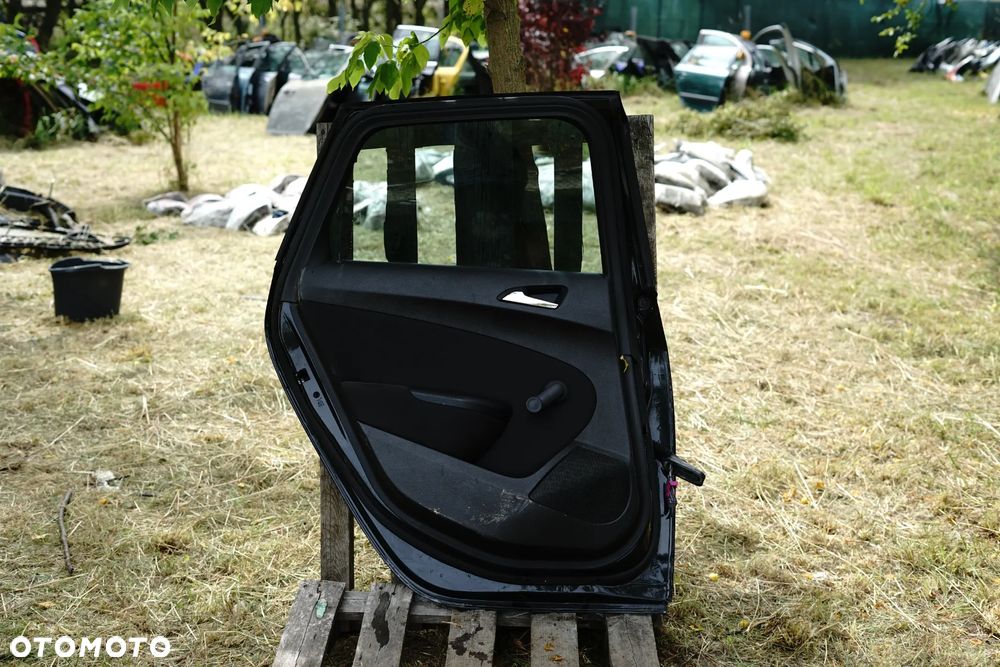 Drzwi tył tylne lewe Opel Astra J IV Kombi Z22C - 10