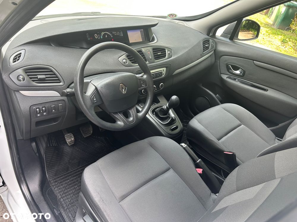 Renault Scenic 1.6 16V 110 TomTom Edition - 17