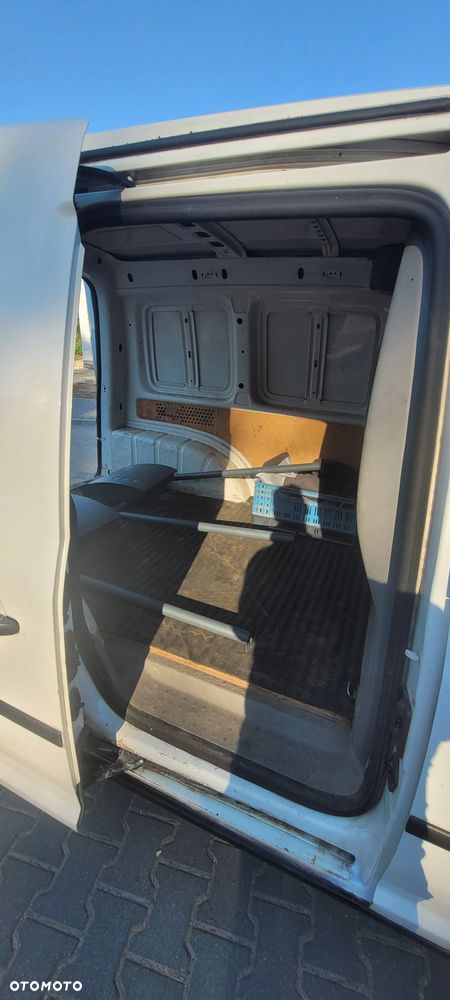 Volkswagen Caddy - 20