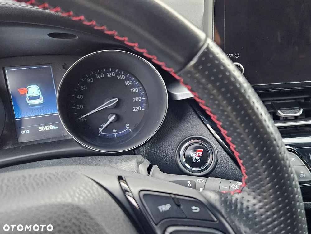 Toyota C-HR - 38