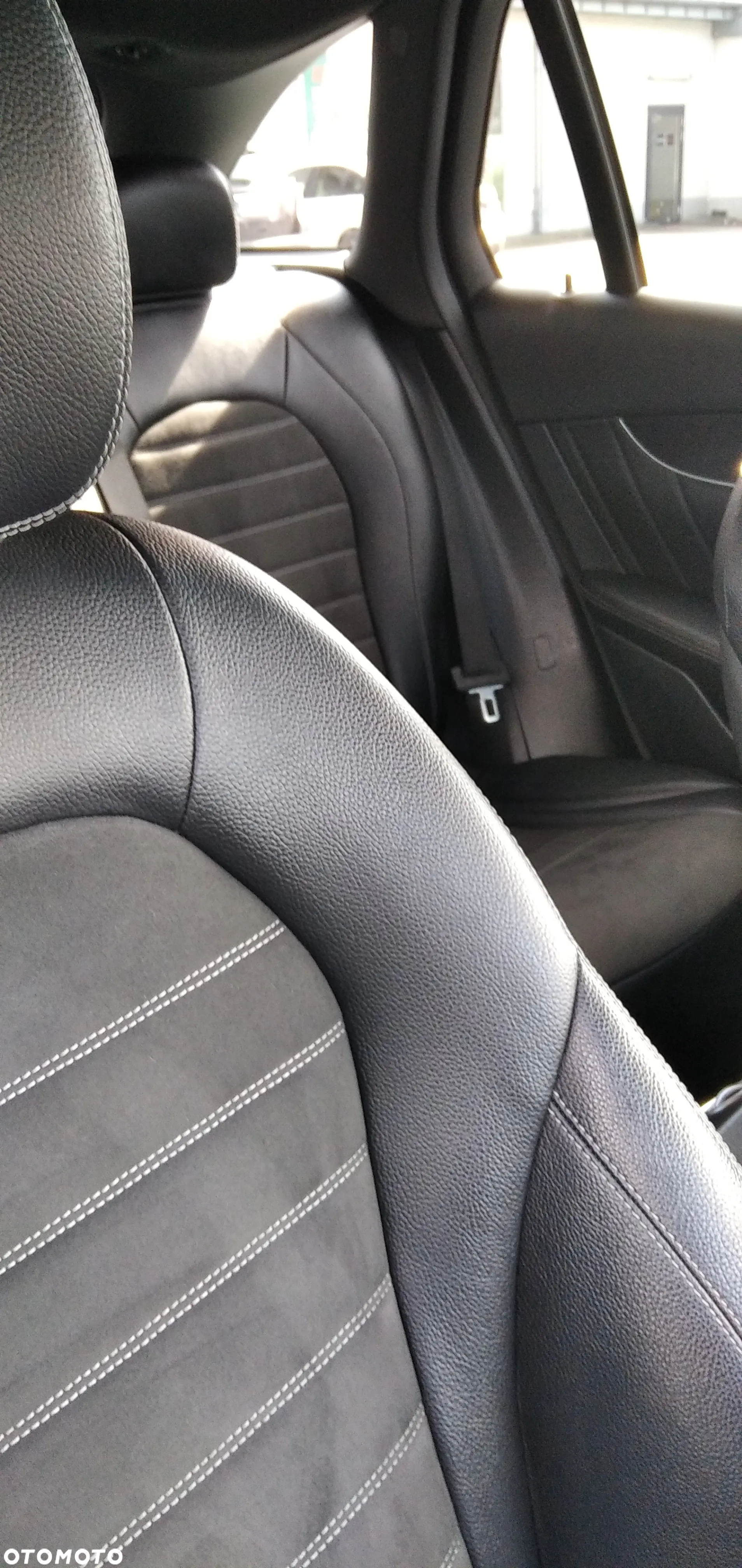 Mercedes-Benz GLC 220 d 4-Matic - 9