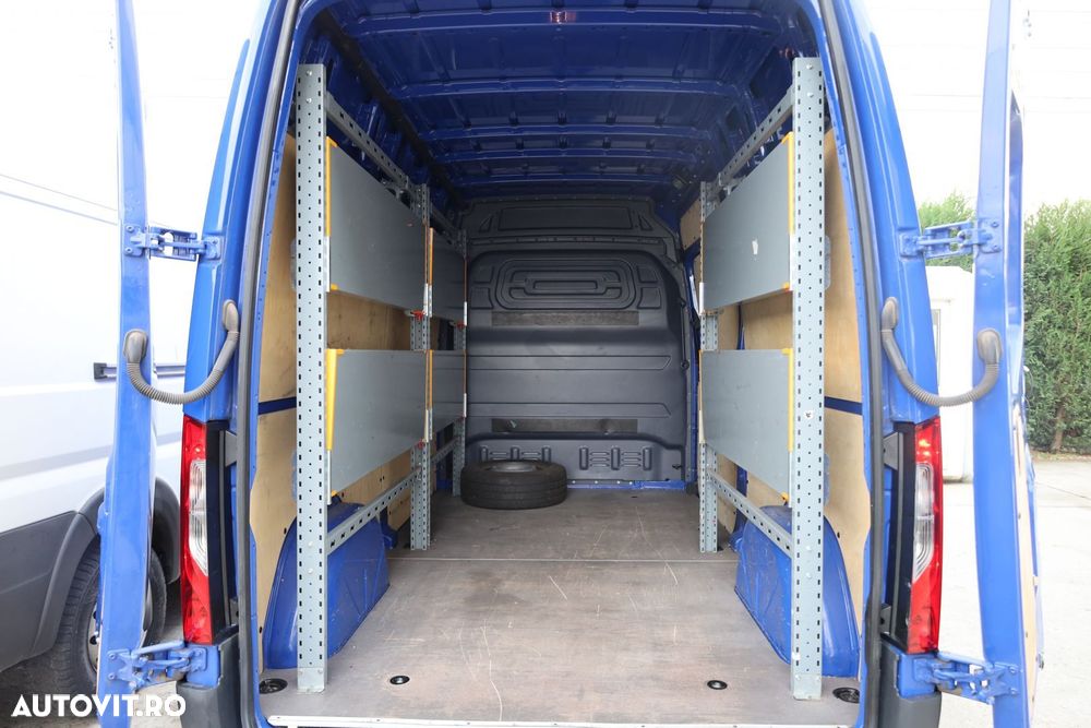 Mercedes-Benz Sprinter L2H2 - 14