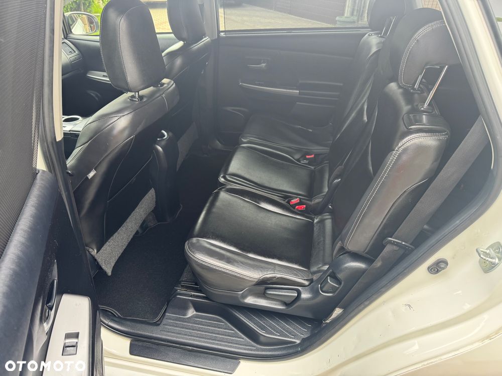 Toyota Prius+ (Hybrid) Executive - 18