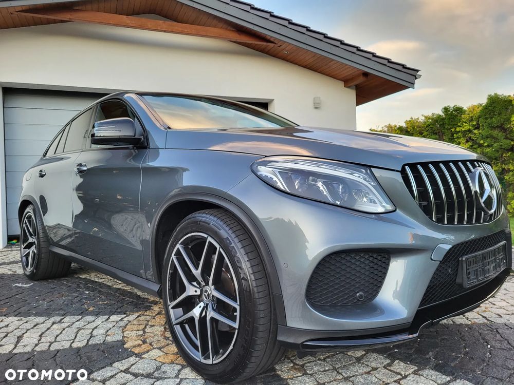 Mercedes-Benz GLE - 17