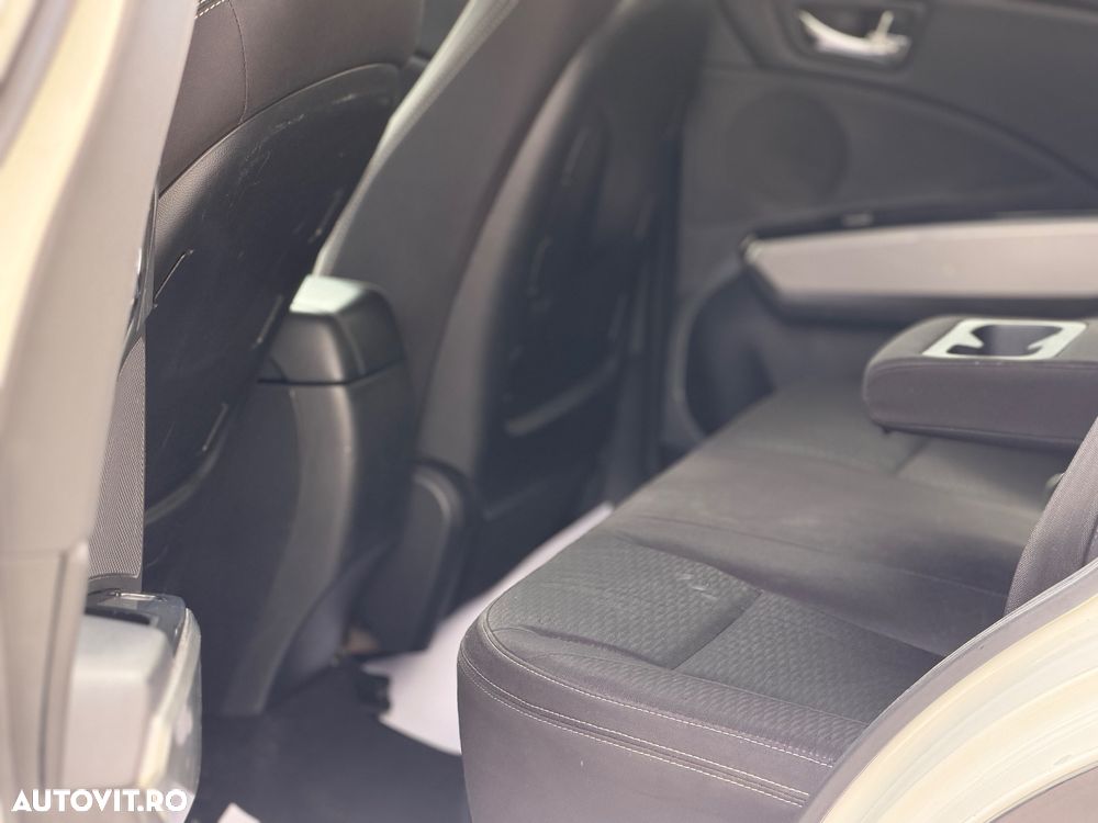 SsangYong Tivoli e-XDi 160 2WD Quartz - 15