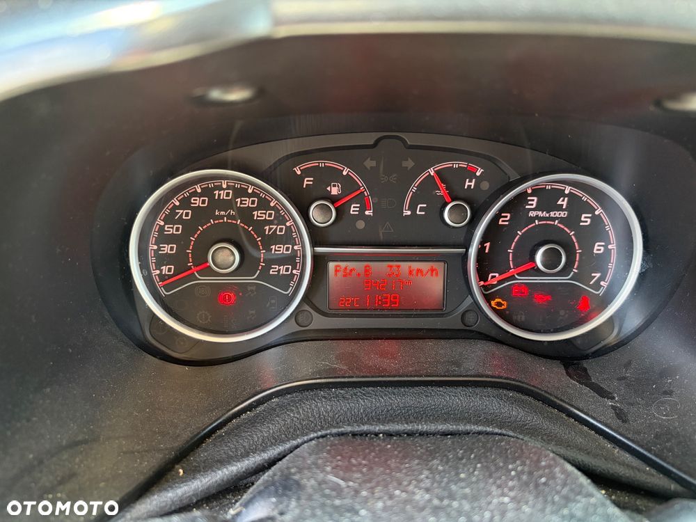 Fiat Doblo 1.4 16V Dynamic - 18