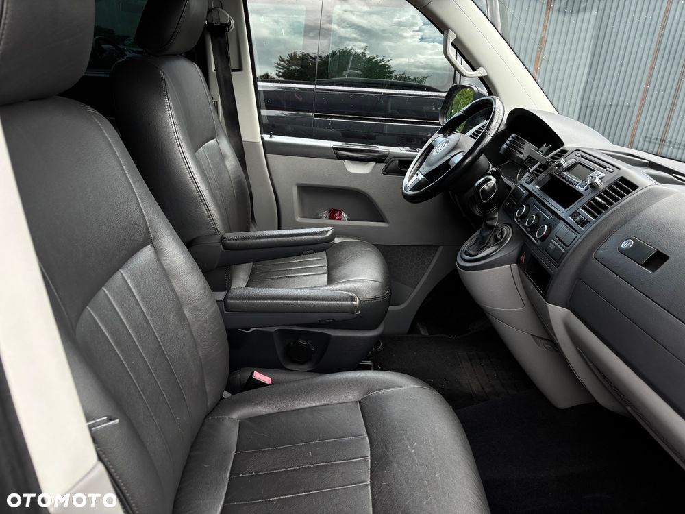 Volkswagen Transporter - 16