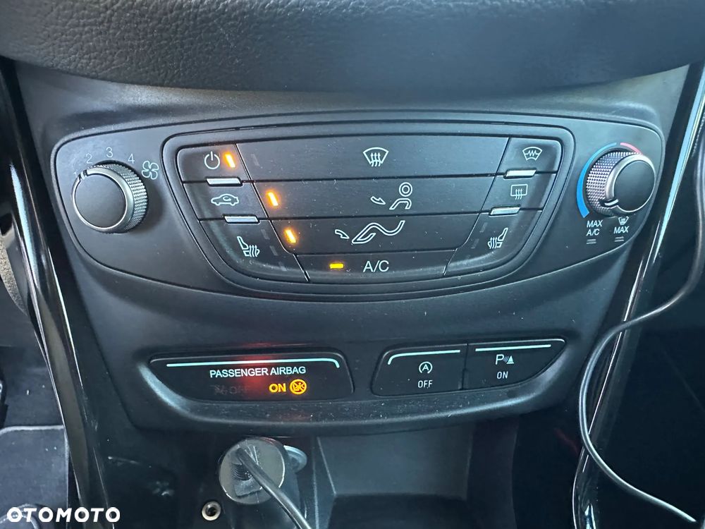 Ford B-MAX - 21