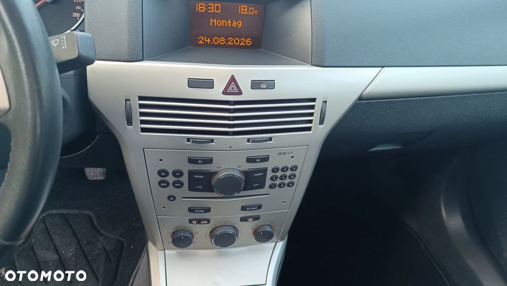 Opel Astra 1.6 Catch me - 29