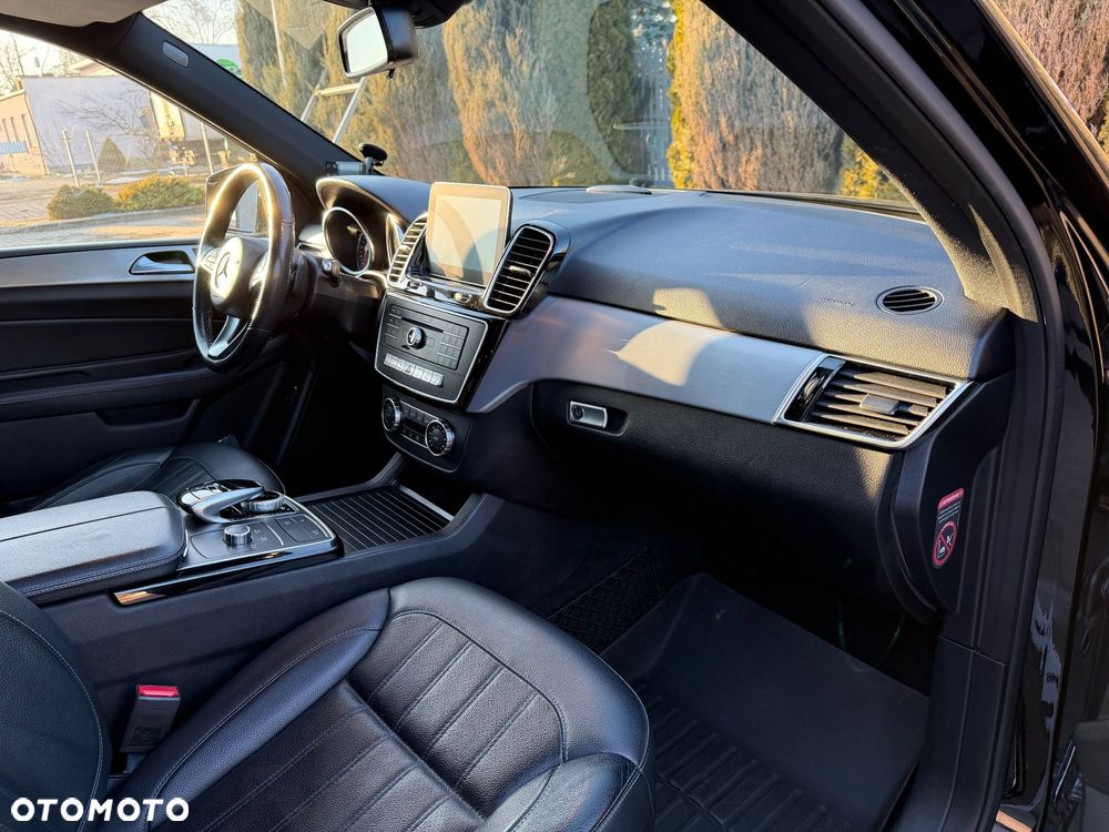 Mercedes-Benz GLE 250 d 4-Matic - 3