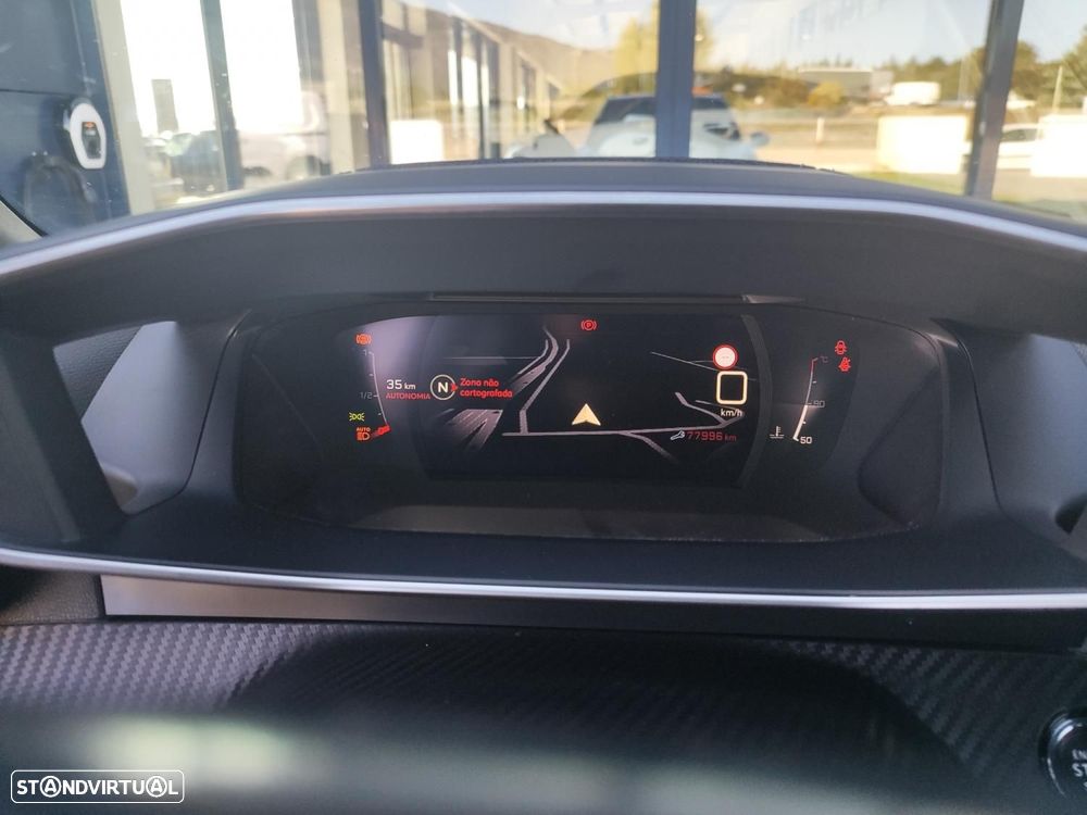 Peugeot 2008 1.2 PureTech GT Line - 29