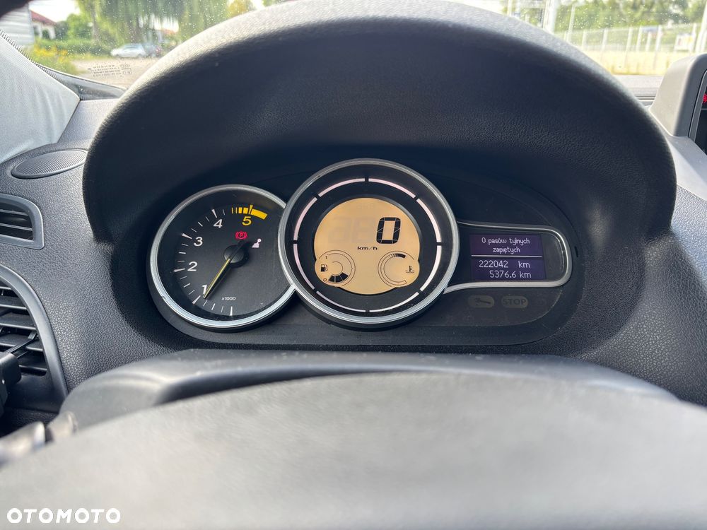 Renault Megane 1.5 dCi Dynamique - 4