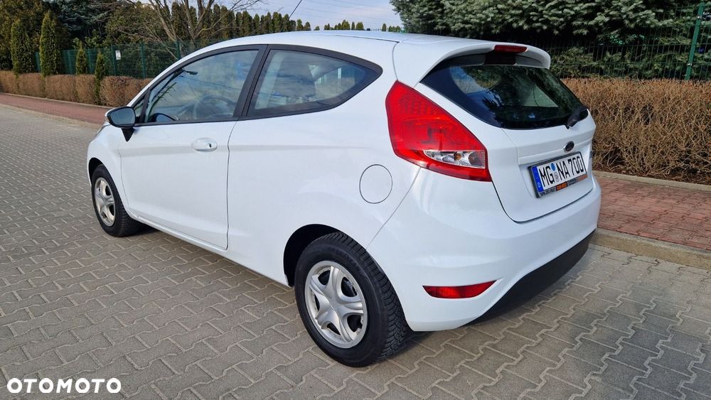 Ford Fiesta 1.25 Ambiente - 6