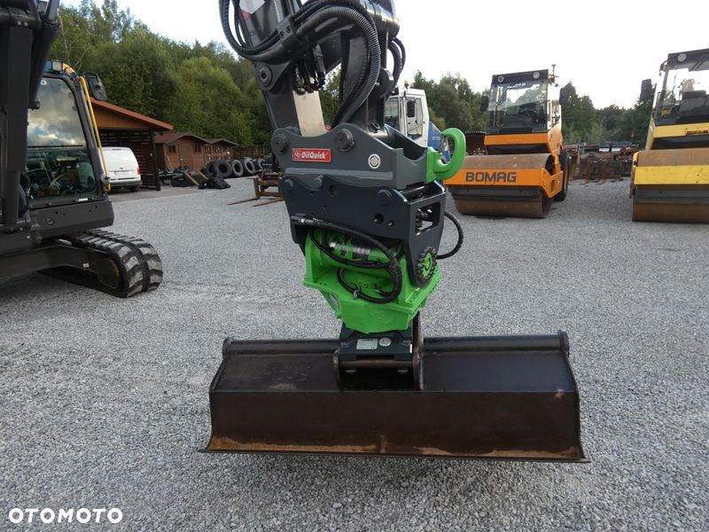 Volvo ECR88D ROTOTILT OILQUICK / Z Niemiec / 5262mtg / - 33