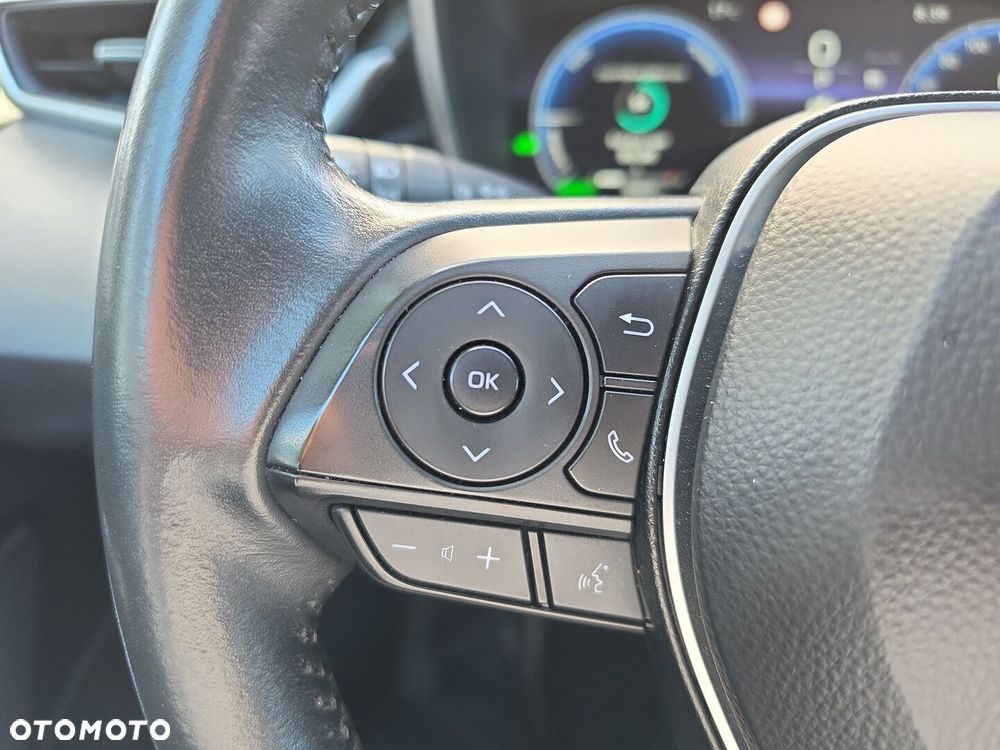 Toyota Corolla 1.8 Hybrid Comfort - 29