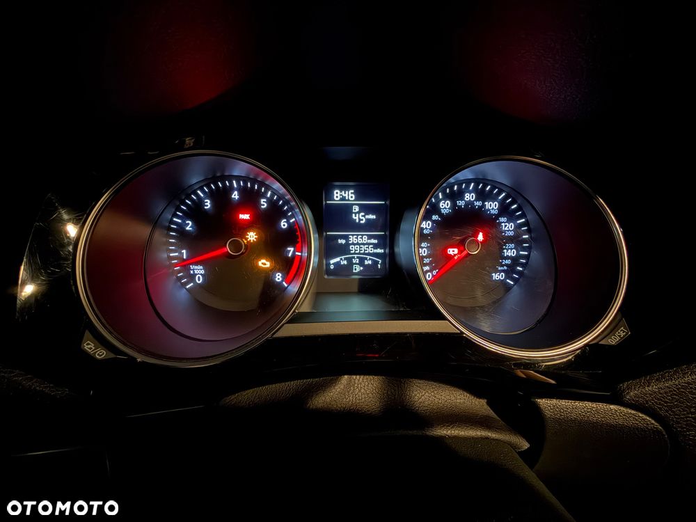 Volkswagen Jetta 1.8T SE - 14