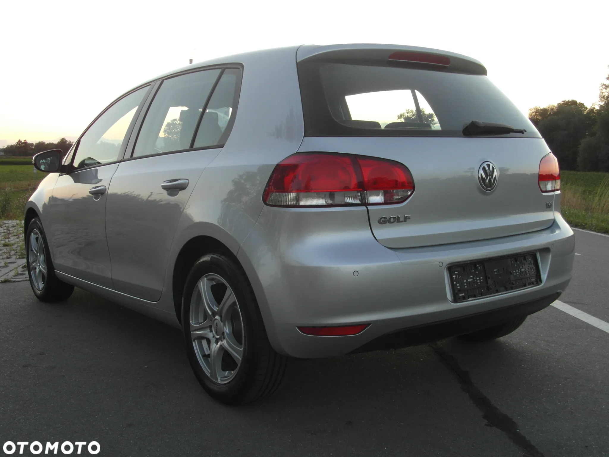Volkswagen Golf VI 1.6 Comfortline - 4