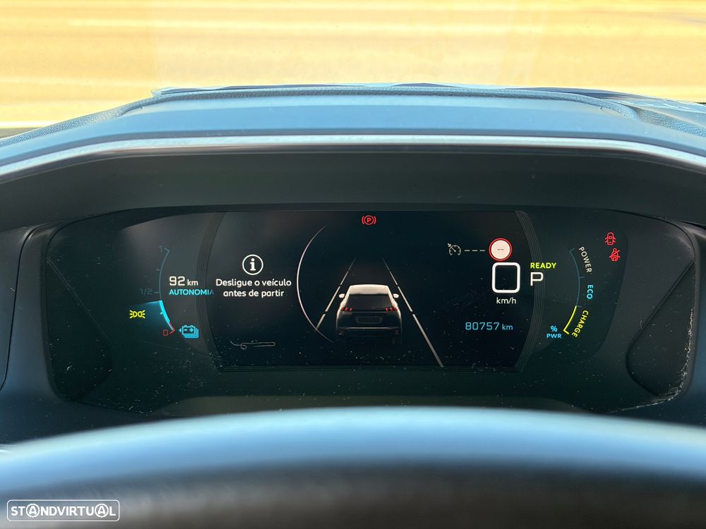 Peugeot e-2008 50 kWh Allure Pack - 18
