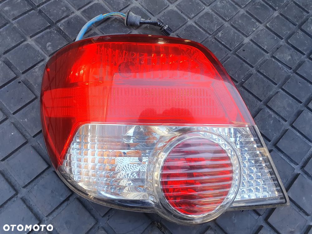 Lampa LEWA Tylna Subaru Impreza II Kombi Lift (gg) - 1