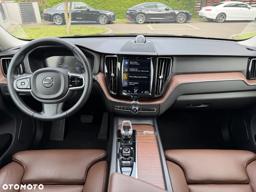 Volvo XC 60 B5 B AWD Inscription - 27