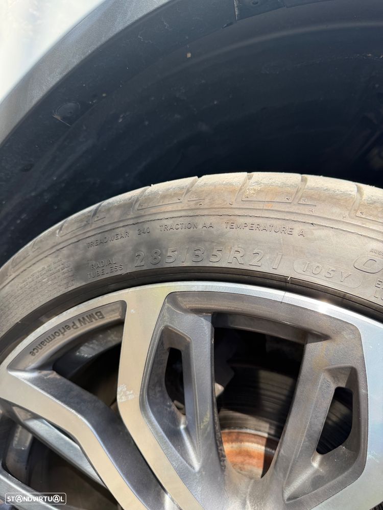 BMW X6 xDrive40d - 16