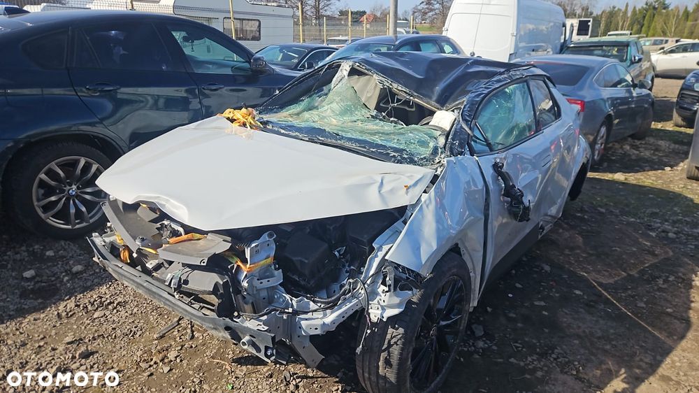 Toyota C-HR 2.0 Hybrid AWD GR SPORT Premiere - 7