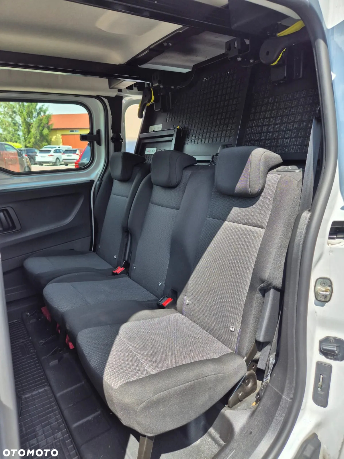 Opel Combo Cargo XL 1.5 CDTI 2,4t (bryg.) - 17