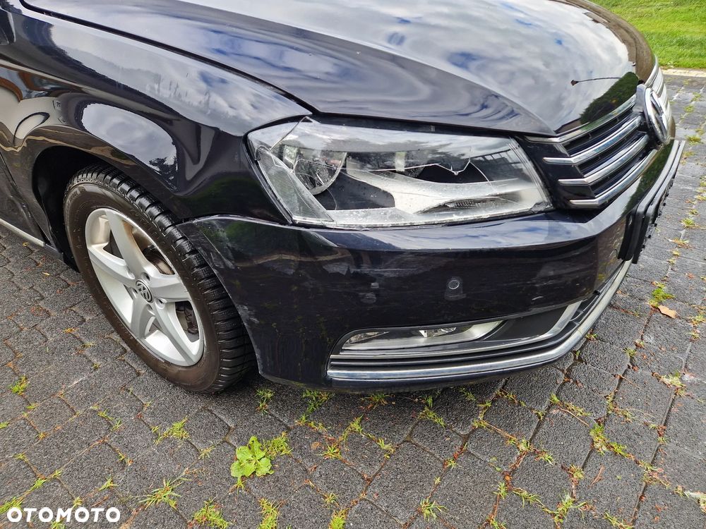 Volkswagen Passat Variant 2.0 Blue TDI SCR Comfortline - 9