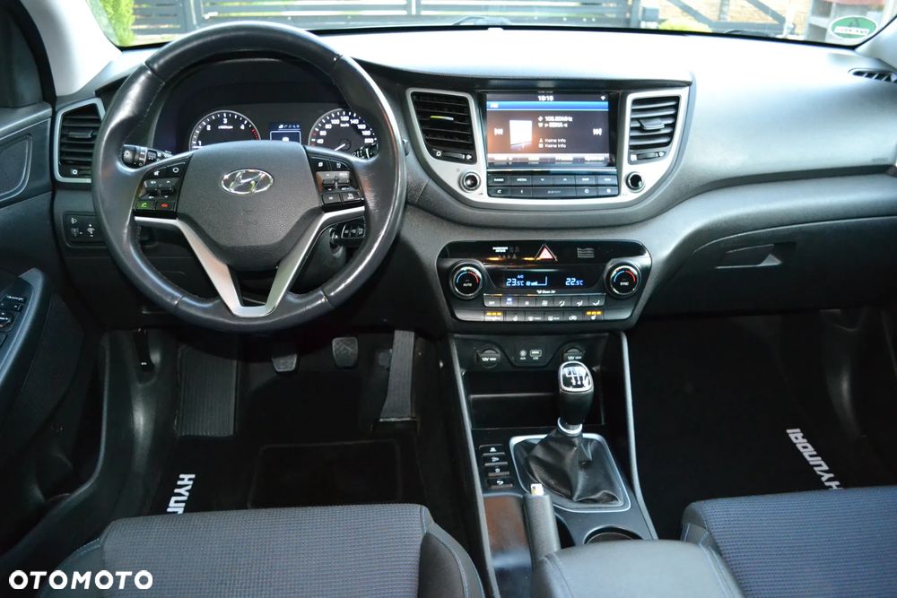 Hyundai Tucson 2.0 CRDI BlueDrive Comfort 2WD - 28