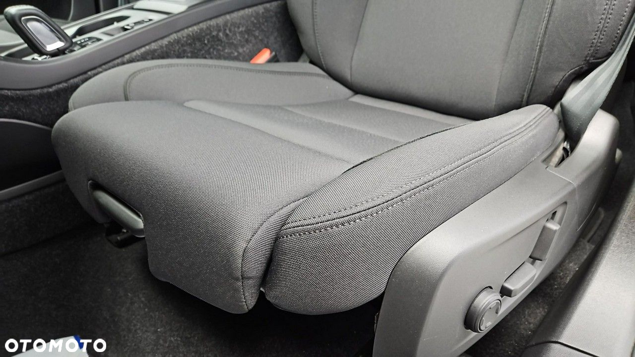 Volvo XC 40 - 12