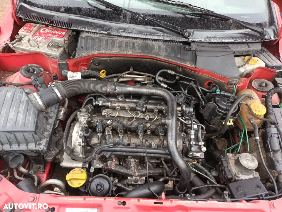 Dezmembrari  Opel CORSA C  2000  > 2009 1.3 CDTI Motorina - 3