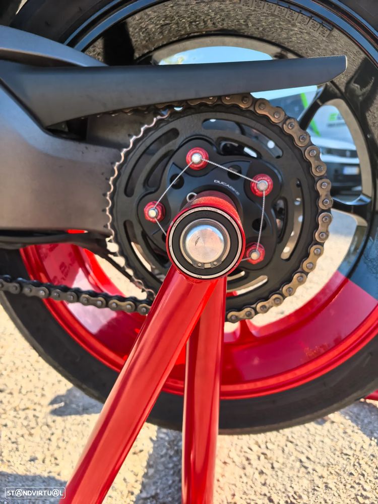 Ducati Hypermotard RVE - 4